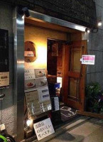 La Brocheta outside