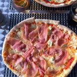 La Tagliatella Nevada Shopping Comida