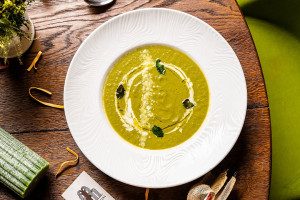 Piazza Italiana Comida