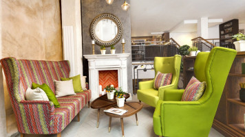 Piazza Italiana Dentro