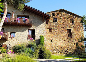 Mas D'en Roqueta outside