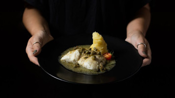 Silvestre food