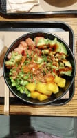 Komo Poke Bowl food
