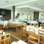 Alfonso Mira À l'intérieur