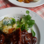 Schwarzenbersky Pansky Dvur Comida