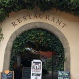 Cafe Harmonia Exterior