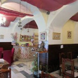 The Royal Maharaja Oriental Indian Dentro