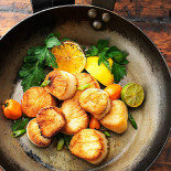 Dunkin' Coffee Metro Palacio Real food