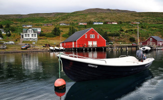Randulffs Seahouse Exterior