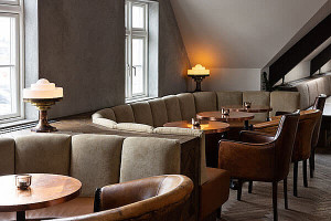 The Old Dairy Food Hall Mjólkurbúið Mathöll Dentro