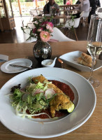 Sokolovna Průhonice Bebida