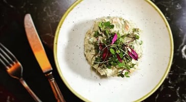 Vivo Tapas food