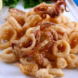 Celona Universal Lobby Comida