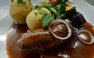 Local Museum Inn food