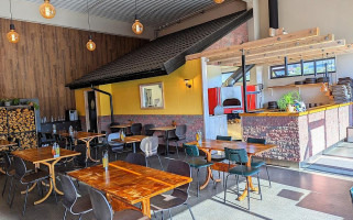 Askur Pizzeria Exterior