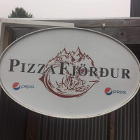 Pizzafjörður Logo