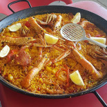 Piscinas Parada De Arriba food