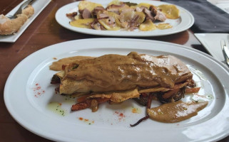 The Family Arms food