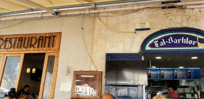 Tal-barklor Exterior