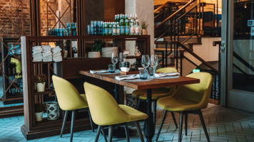 Piazza Italiana Dentro