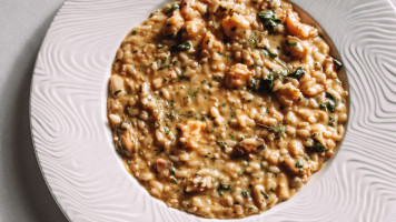 Piazza Italiana Comida