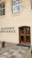 Klášterní Restaurace Exterior