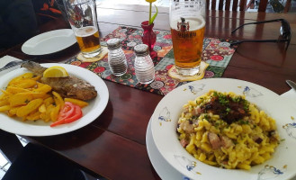 Hospoda U Nas food