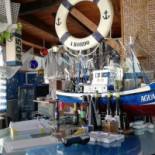 Taberna Maritima Agua Y Sal