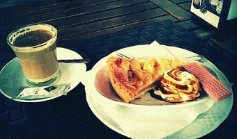 Brisas De Abades drink