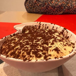 Cafeteria Pizzeria Arepera Pirdula Abades food