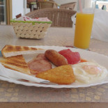 Freddy Julies English Comida