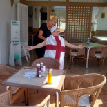 Freddy Julies English Dentro