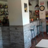 Stradivaruis Gastro Pub Karaoke À l'intérieur