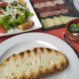 L'era Del Julia, De Montana Comida