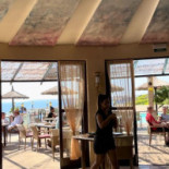 Pura Vida À l'intérieur