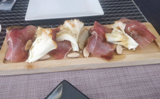 La Media Luna Nourriture