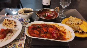 Taj Mahal Tandoori Almunecar Comida