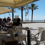 Oroma Coffee Extérieur