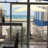 Oroma Coffee À l'intérieur