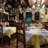 Meson El Simancon inside