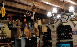 Meson El Simancon inside