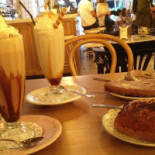 Peter Pan Bakery À l'intérieur