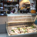 Los Abrigos. outside