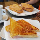 Cafeteria Can Parrado Nourriture