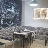 El Fogal Pizzeria Dentro