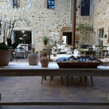 Komentu Maitea Exterior