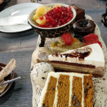 Charlotte Nourriture