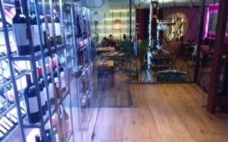 Garnache À l'intérieur