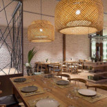 Garnache À l'intérieur