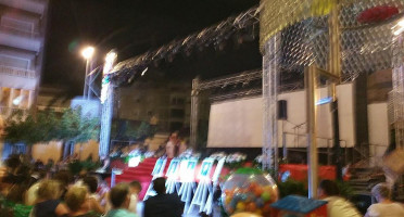 Cafeteria Rizos À l'intérieur